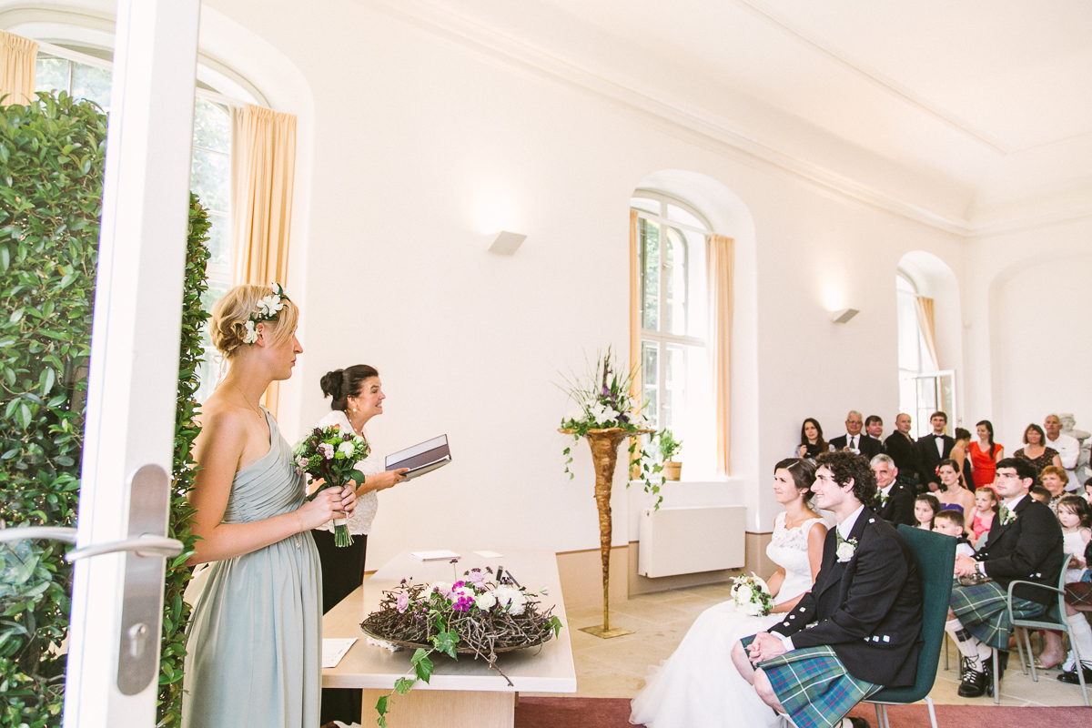 Deutsch_Schottische_Hochzeit_Dresden_Hochzeitsfotograf_Therese-Malten-Villa-20